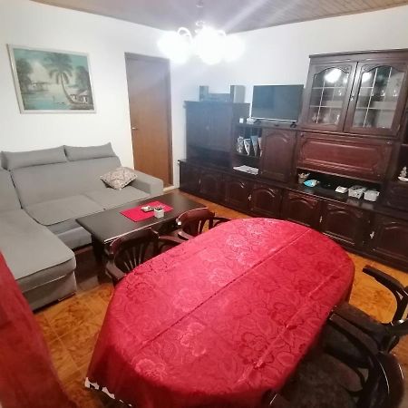 Apartman Zepina Pula Luaran gambar